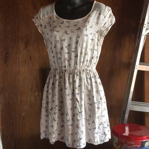 Short sleeve dress